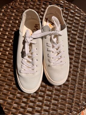 Sam Edelman Women's White Leather Low-Top Sneakers